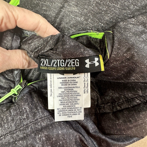 Under Armour Puffer Vest 700 Fill Down Mens Sz 2XL XXL Reversible Logo Warm UA - Picture 11 of 14
